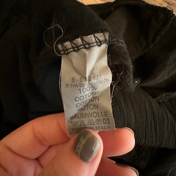 LiaBella Black Relaxed Mini Dress - Picture 3 of 5